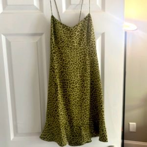 Zara green leopard dress with ruffle
